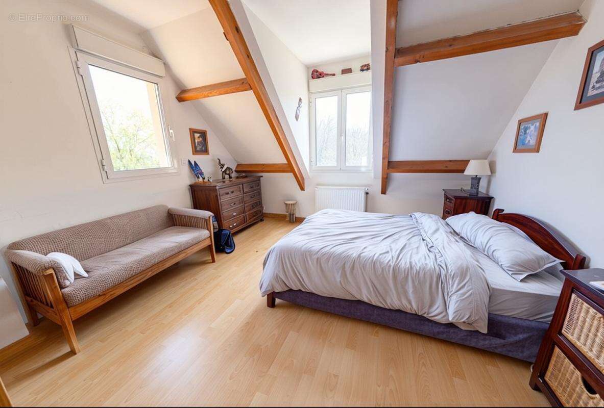 Maison à THOIRY