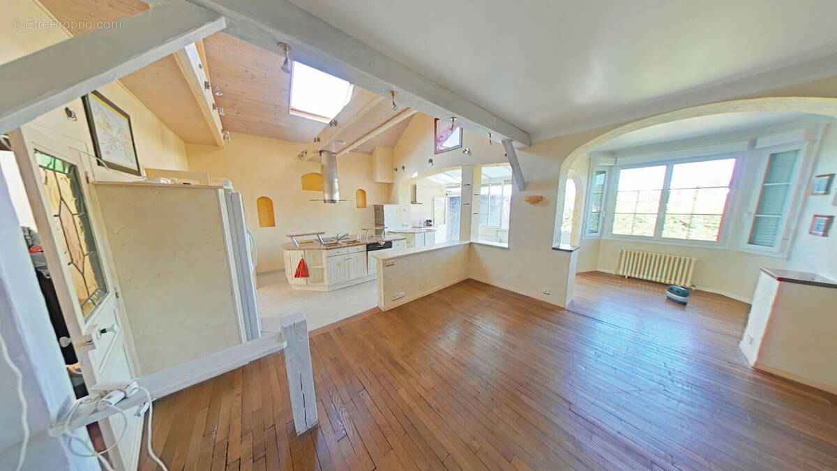 Appartement à SAINTE-MAURE-DE-TOURAINE