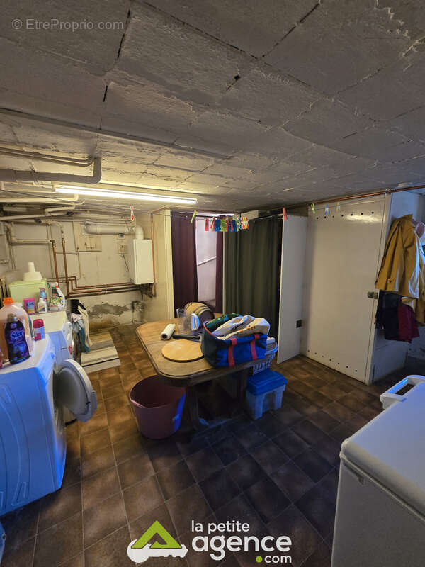 Maison à SAINT-AMAND-MONTROND