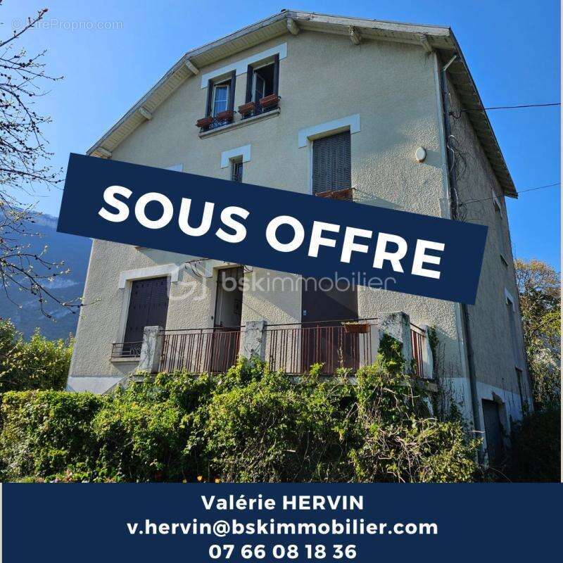 Maison à FONTAINE