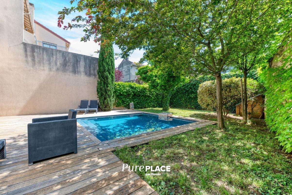 Appartement Type 6 de 155 m² à Lyon 69008 - photo 17
