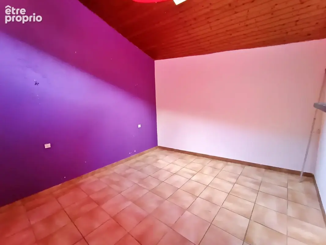 Maison de charme à 50 m du Lot avec mezzanine et terrasse - photo 9