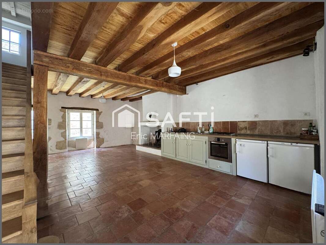 Photo 2 - Maison à TERRAUBE
