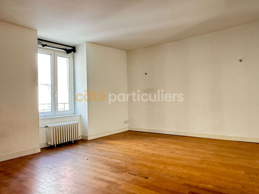 Appartement à ERNEE