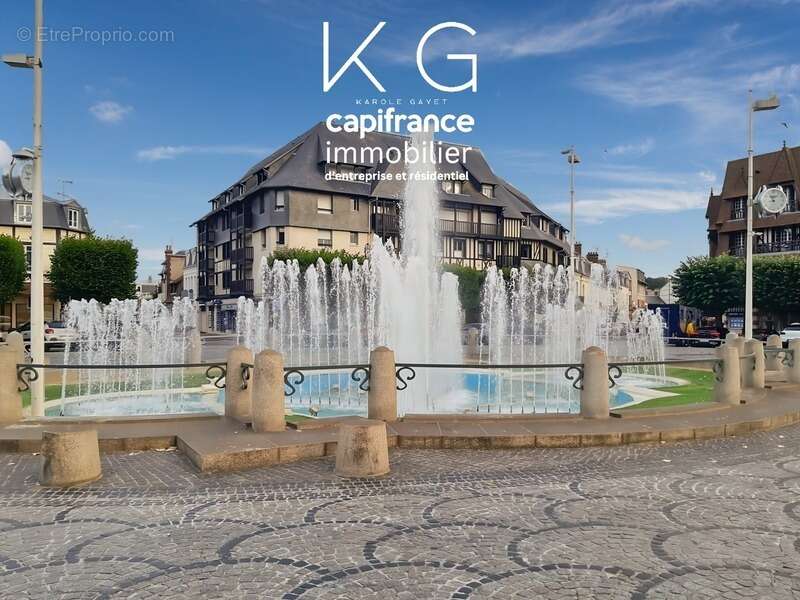 Commerce à DEAUVILLE