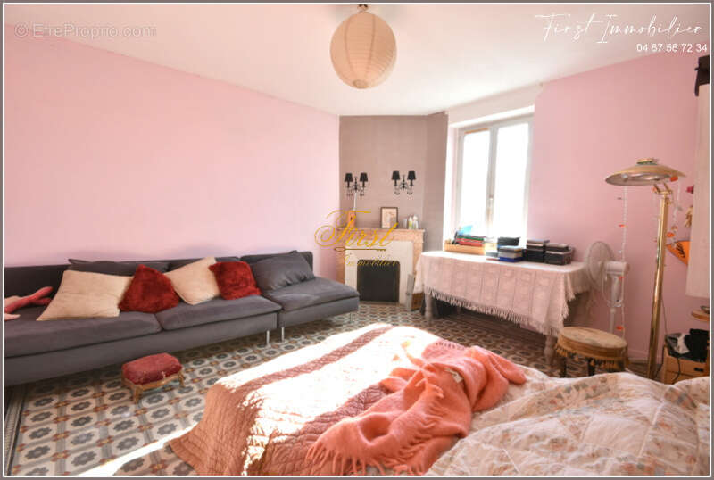 Maison à AUJARGUES