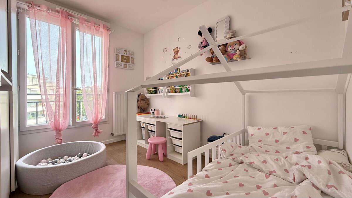 Appartement à CORBEIL-ESSONNES