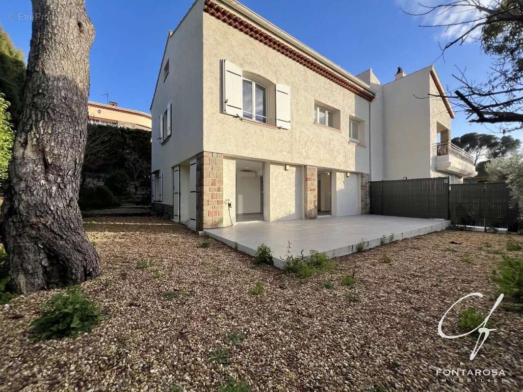 Appartement à SAINT-RAPHAEL