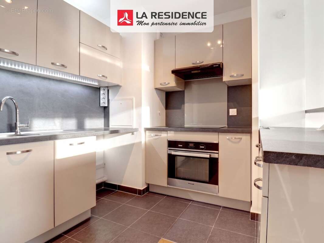 Appartement 56 m² à Velizy-Villacoublay  - photo 6