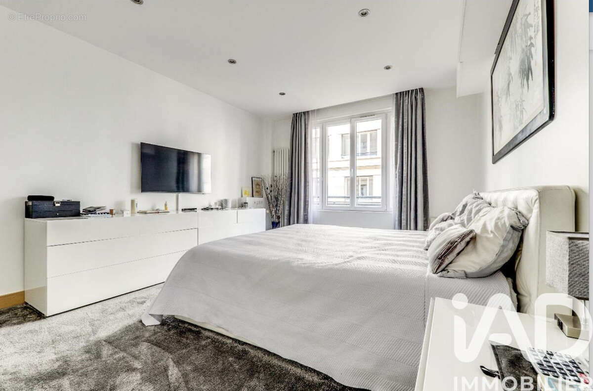 Photo 6 - Appartement à PARIS-16E