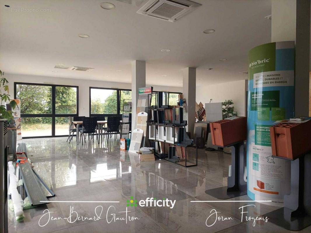 Commerce à LA CHAPELLE-DES-FOUGERETZ