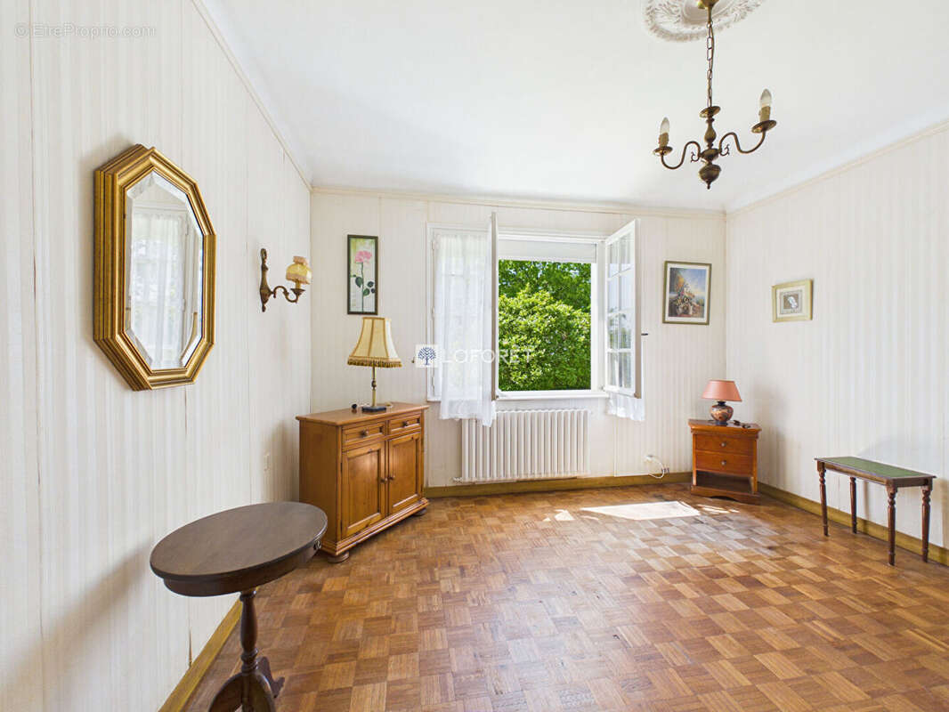 Maison à PLONEOUR-LANVERN