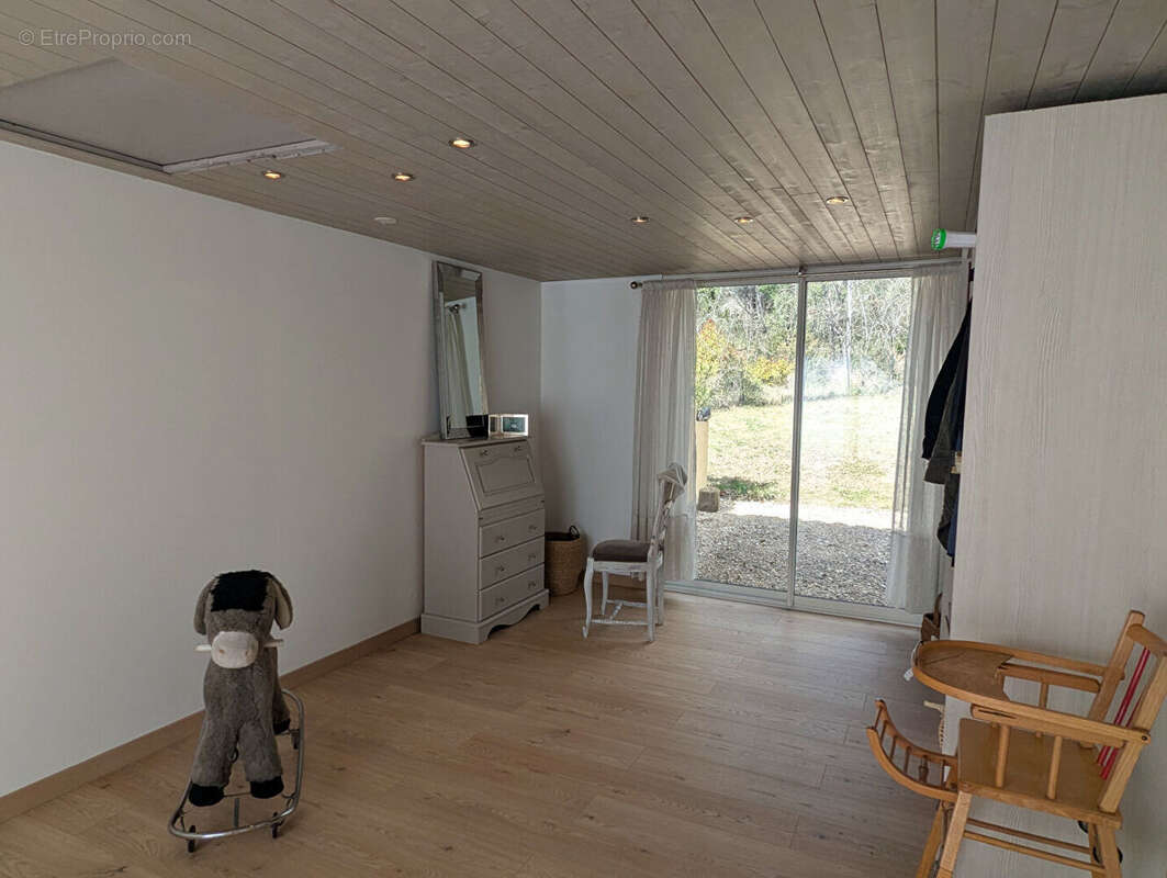 Maison à SILLANS-LA-CASCADE