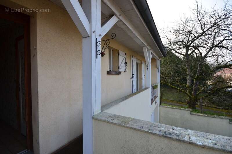 Maison à ESSOMES-SUR-MARNE