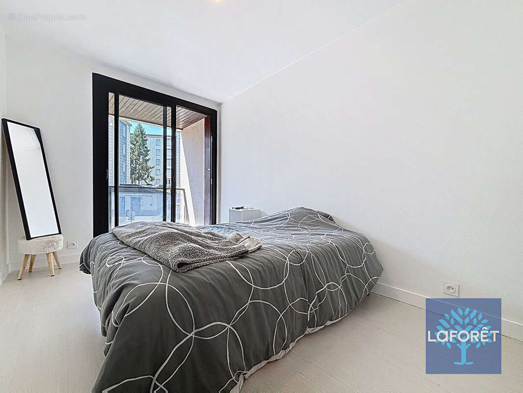 Appartement La Roche Sur Yon 2 pièce(s) 46.4 m2 - photo 4