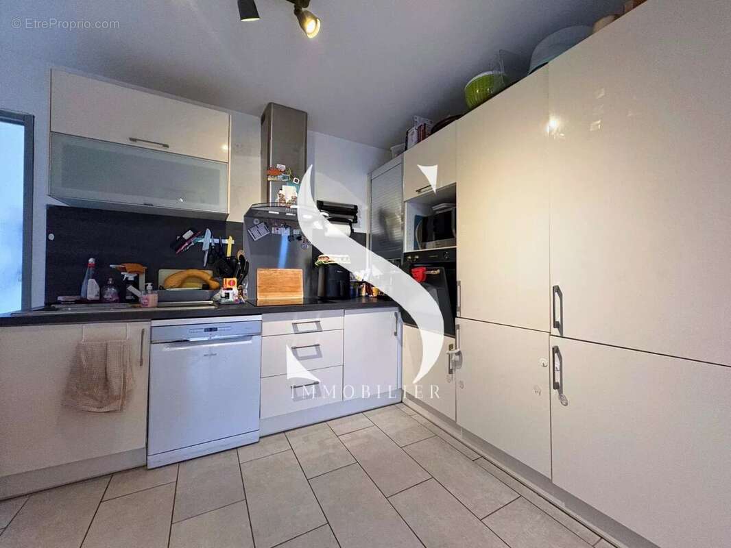 Appartement à VALLAURIS