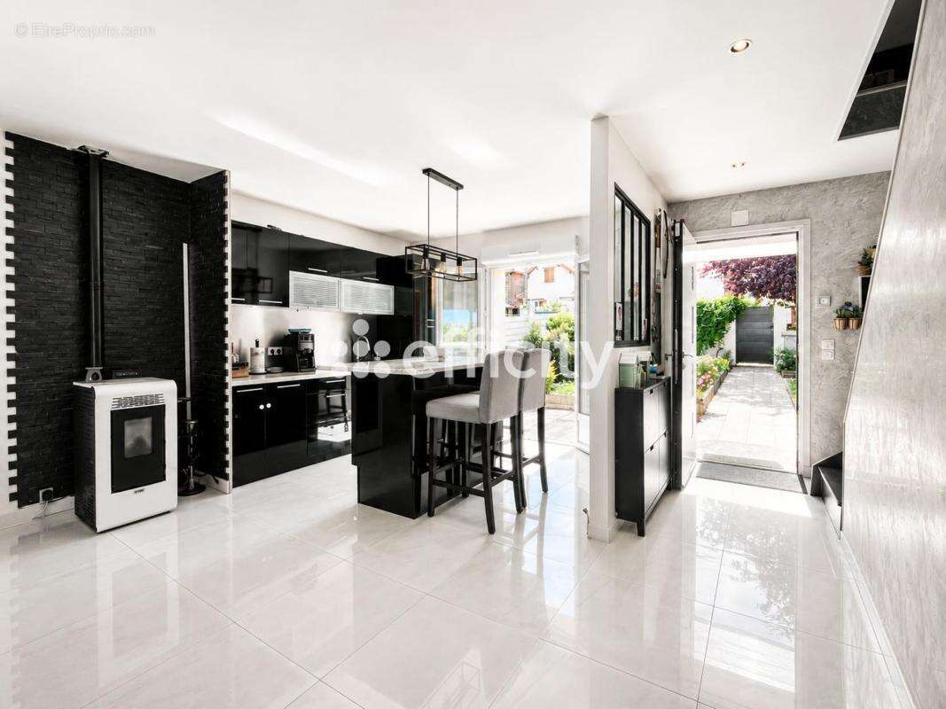 Maison 180 m² à Montgeron  - photo 6