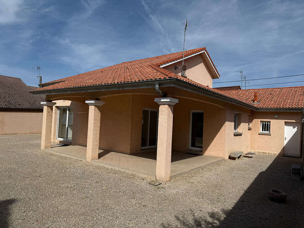 Maison à AMBERIEU-EN-BUGEY