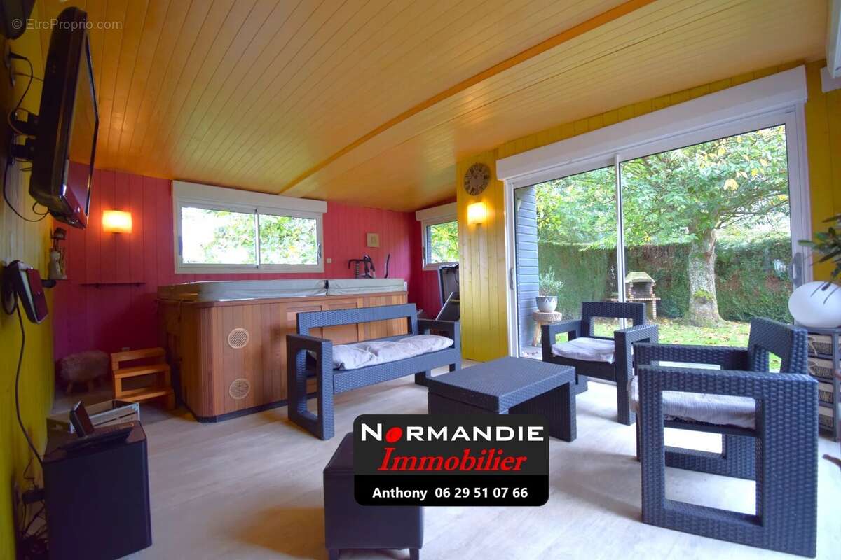 Maison à PISSY-POVILLE