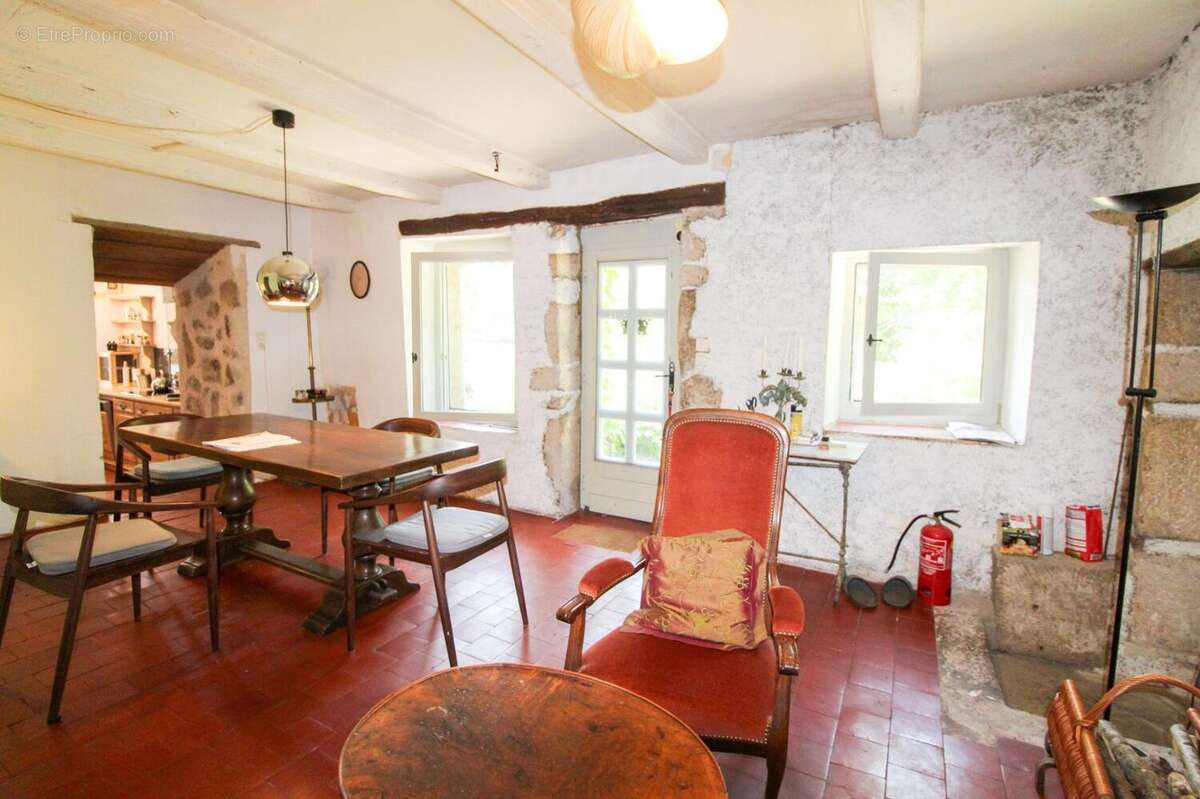 Photo 8 - Maison à SAINT-ROMAIN-SOUS-GOURDON