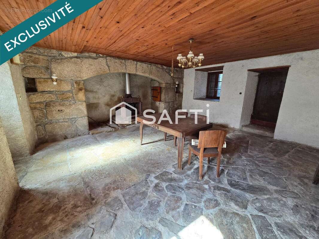 Maison 100 m² à Senergues  - photo 6