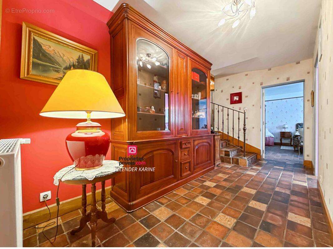 Maison à MALAY-LE-GRAND