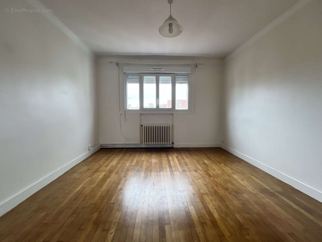 Studio de 26 m2 en centre-ville - photo 3