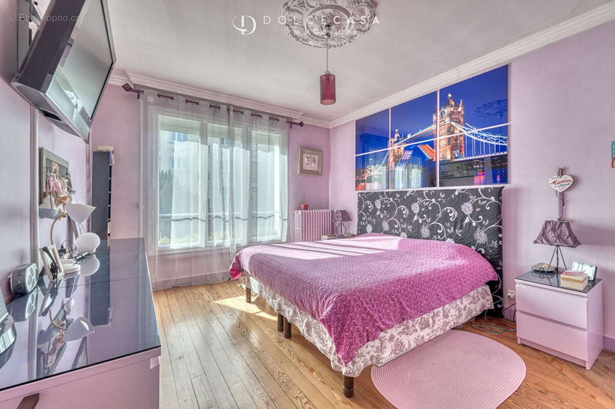 Maison à BRY-SUR-MARNE