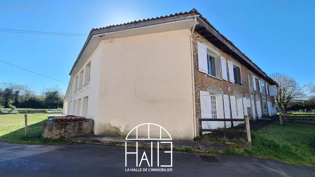 Maison à CHASSENON