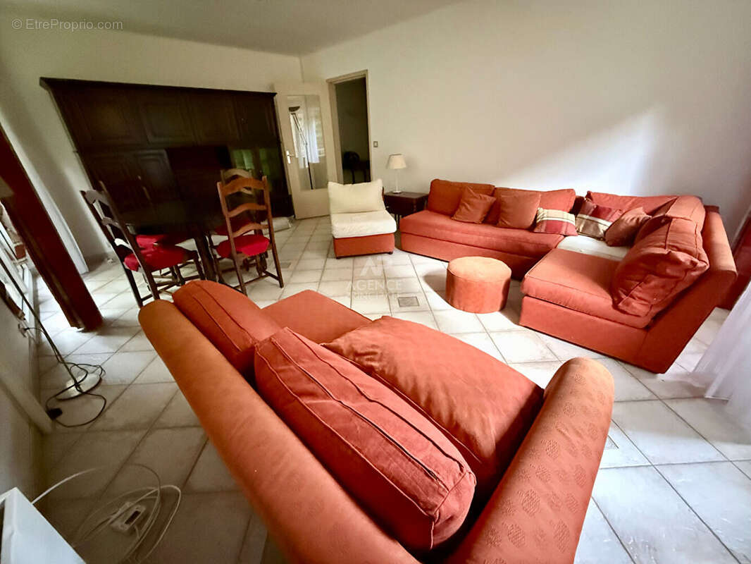 Appartement à POISSY