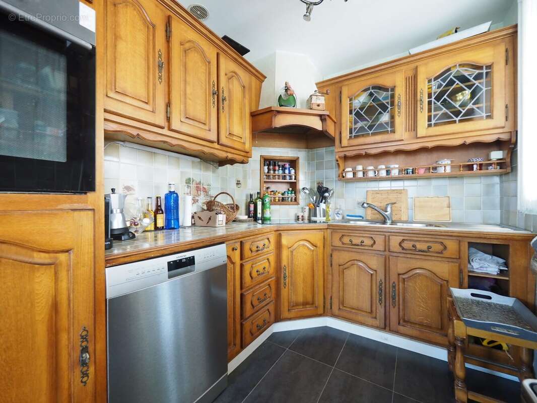 Maison à FONTENAY-LE-FLEURY