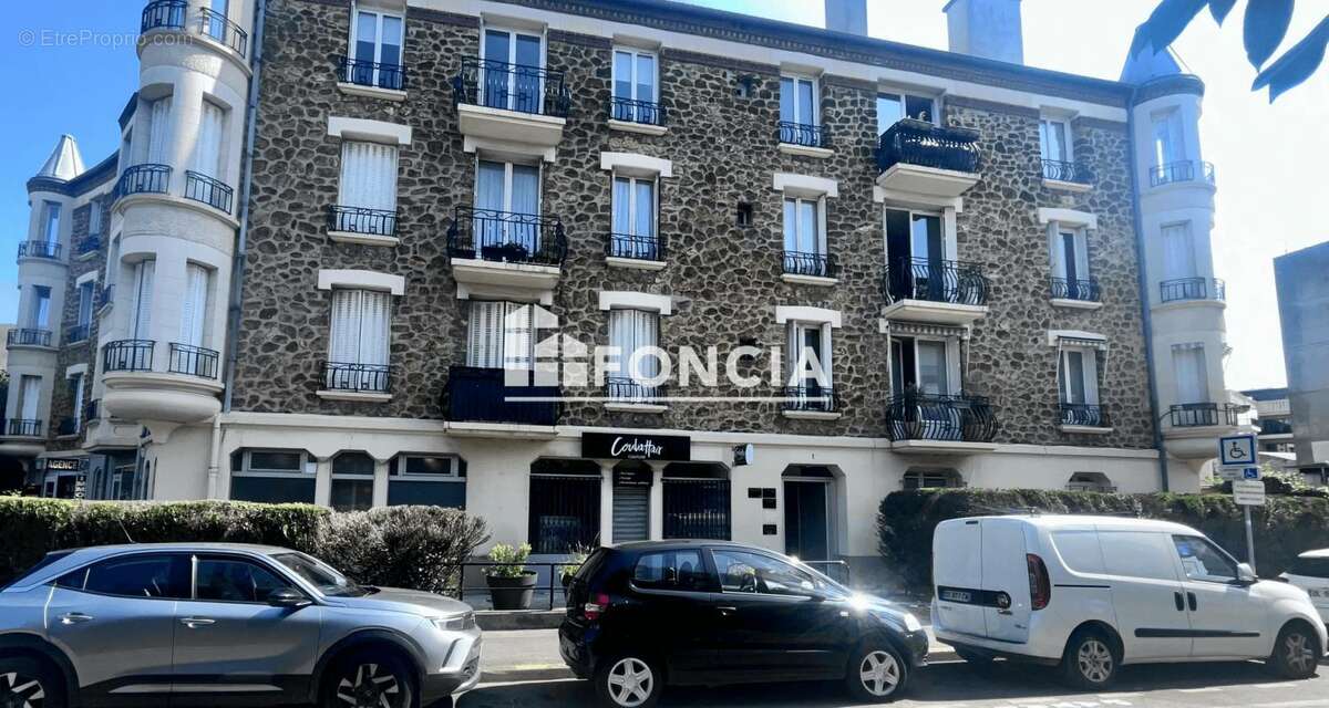 Appartement à VILLEMOMBLE