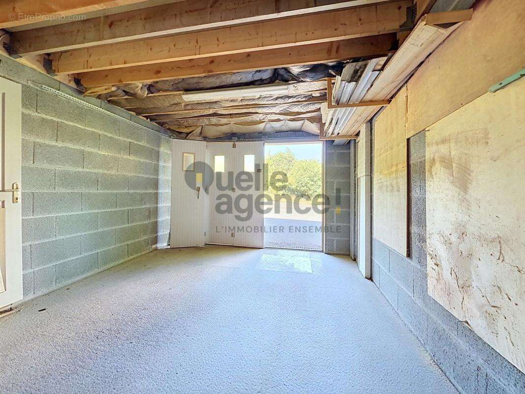 Maison 11 pièces de 230 m2 à Saint-Urbain - photo 26