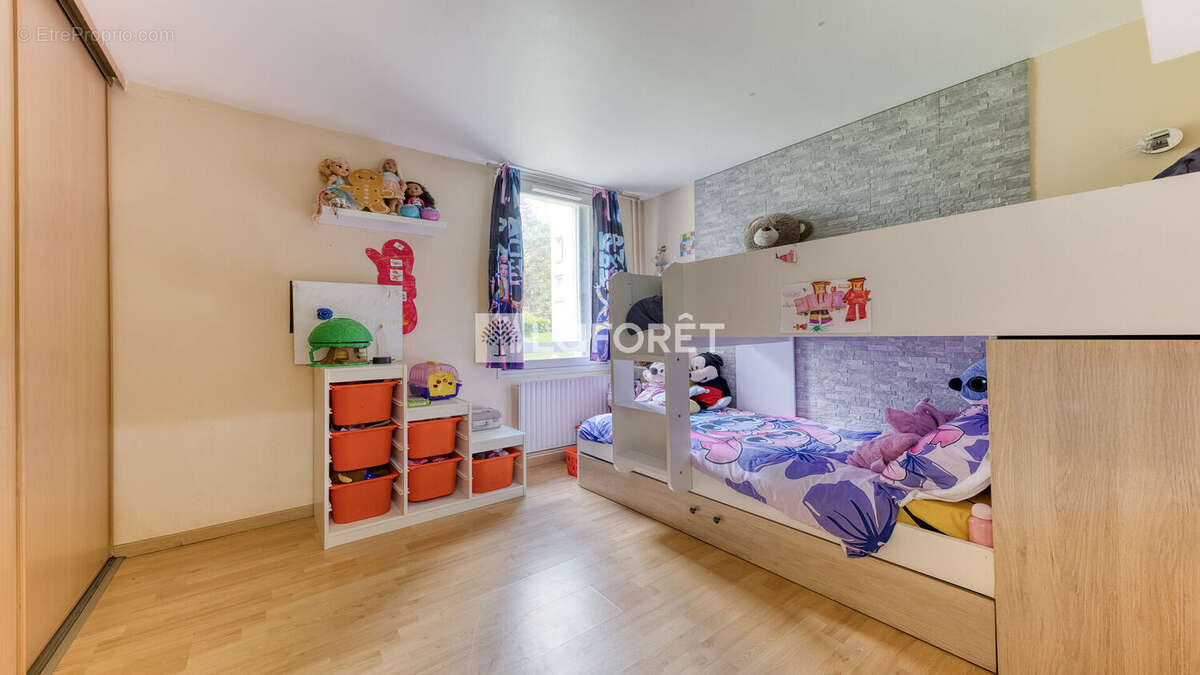 Appartement à ROISSY-EN-BRIE