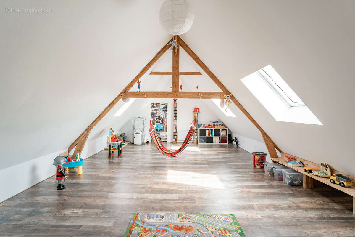 Maison à SAINTE-MARIE-KERQUE