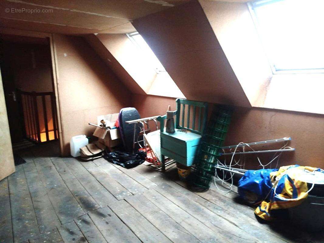 Maison à LOCMALO