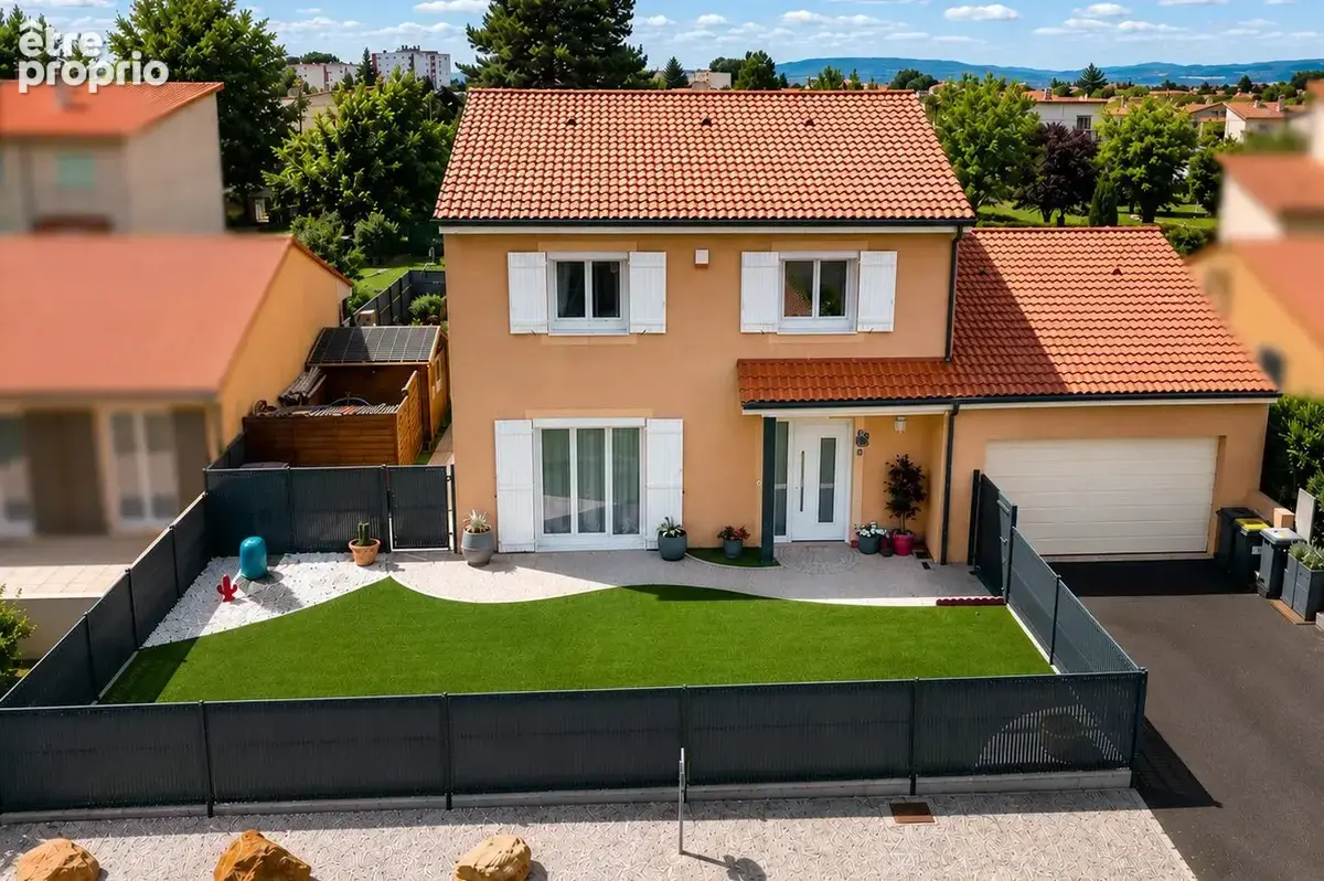 Maison 195 m² à Gerzat  - photo 1