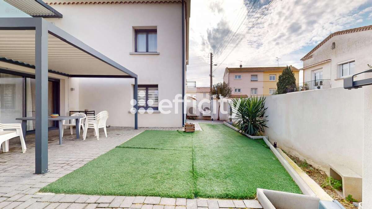 Maison à VALRAS-PLAGE