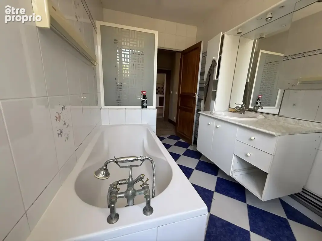 Charmante maison  avec spa - 5 chambres - à 10 min de Nogent/Seine - photo 8