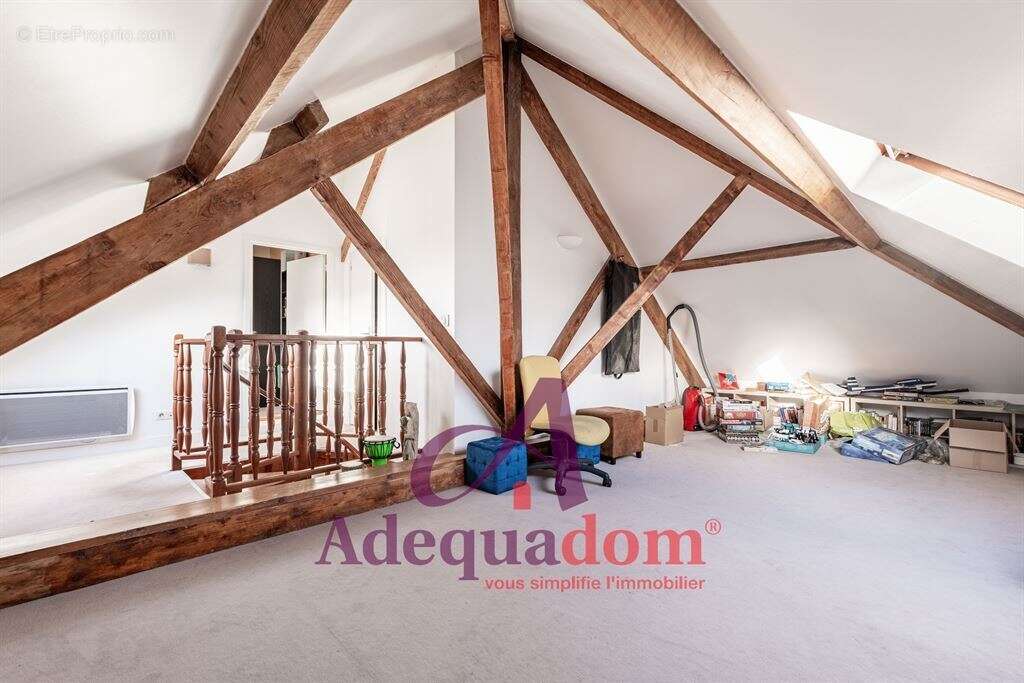 Maison à BOIS-COLOMBES