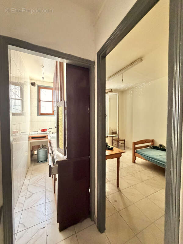 Appartement 28 m² à Bagnolet  - photo 3