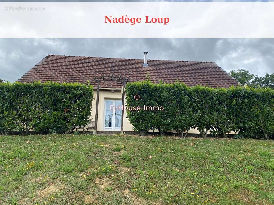 Maison à TOUCY