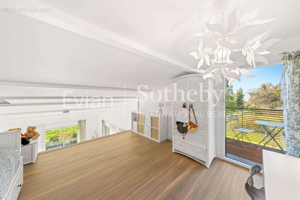 Maison à ANTHY-SUR-LEMAN