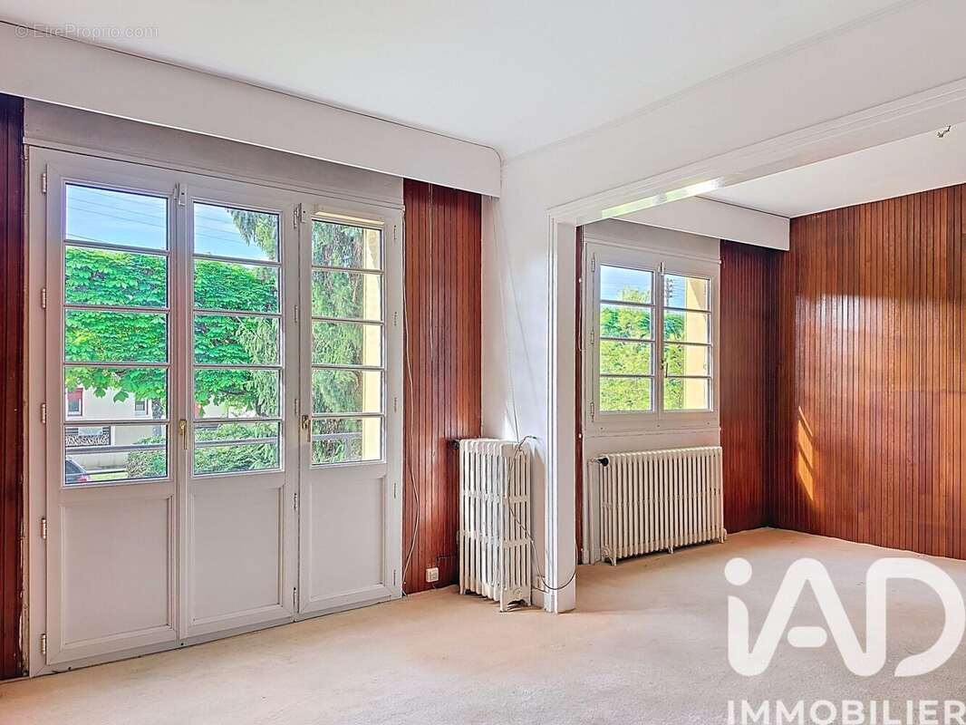 Photo 2 - Maison à PARAY-VIEILLE-POSTE