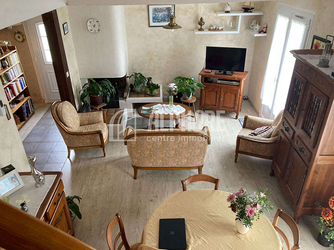 Savenay centre ville plain pied 4 chambres jardin garage - photo 5