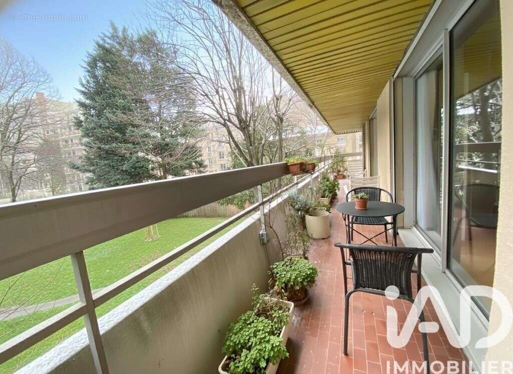 Photo 2 - Appartement à BOULOGNE-BILLANCOURT