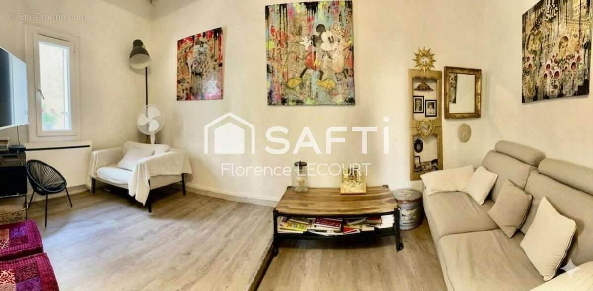 Maison 90 m² à Saint-Maximin-La-Sainte-Baume  - photo 5