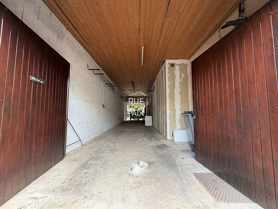 Propriété de caractère - Saint-Maixent-l'École  - 8 chambres - 309m² - photo 17