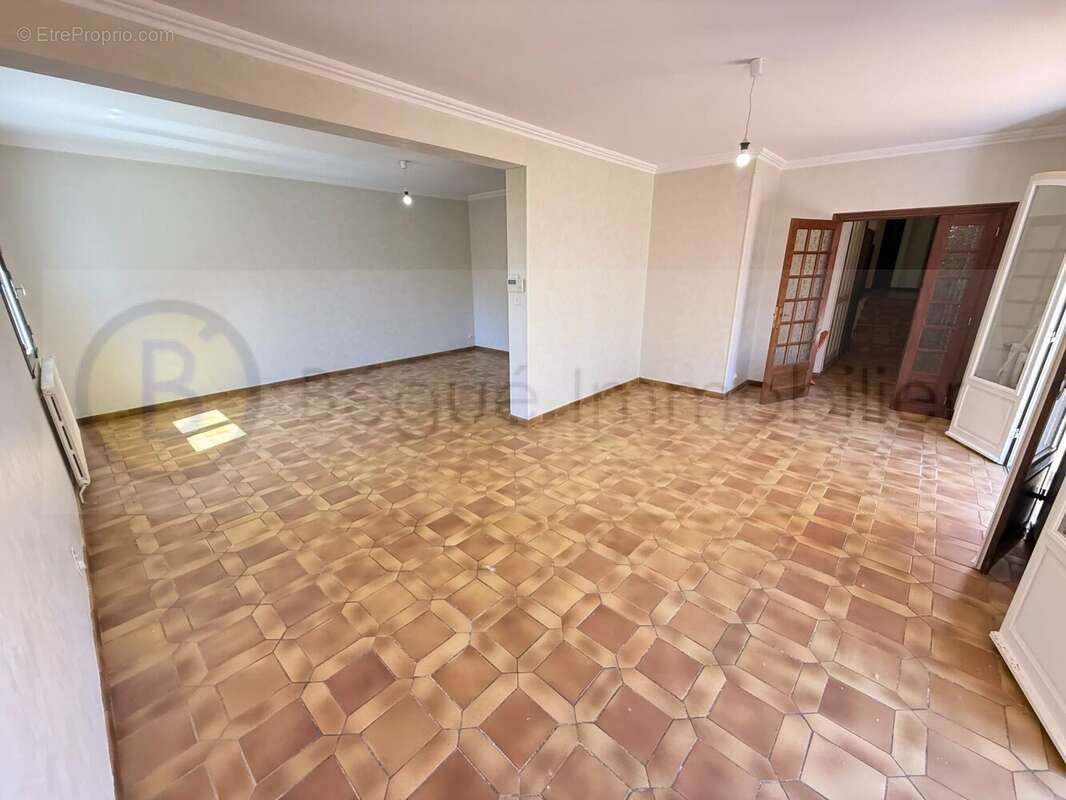 Maison à LEGUEVIN