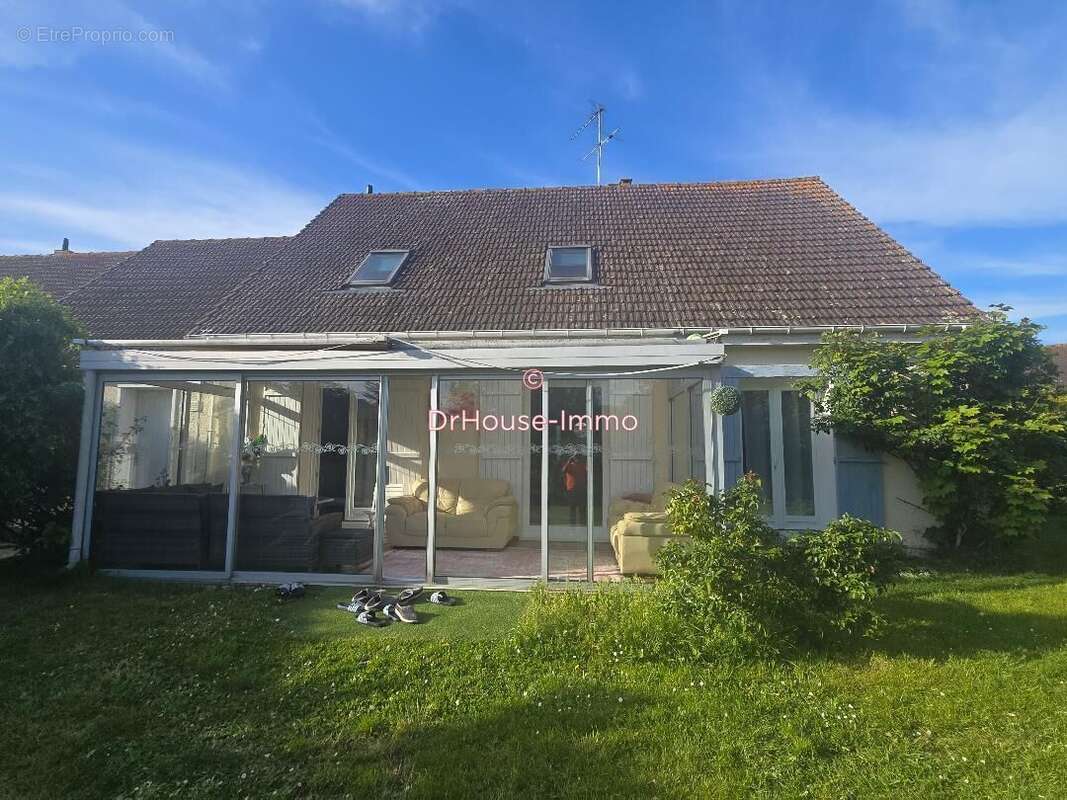 Maison 129 m² à Guichainville  - photo 5